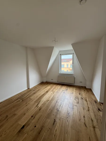 2 Zimmer Dachgeschoßwohnung in Berlin Tegel — photo 1